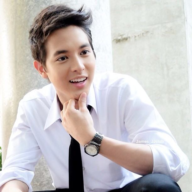 (เจมส์)จิรายุ ตั้งศรีสุข
