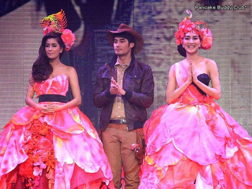 ปู และ แพนเค้ก ในงาน Vision Ahead Magenta Night Party