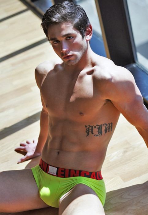 perseus men 8
