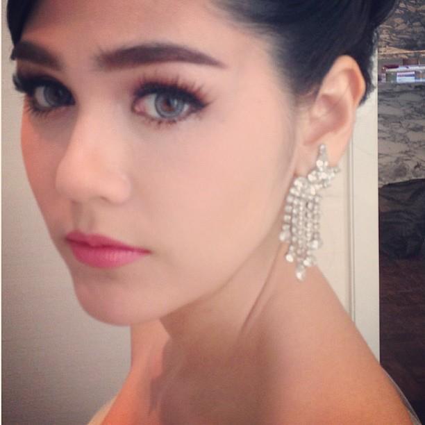 โกยทรัพใม่อั้น " ชมพู่ " ออกอีเว้นละ>> 4 แสน "" ก่อนบินไปเมืองคานส์