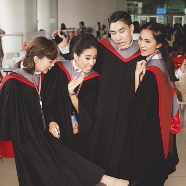 อาหมวย เต้ย รับปริญญาเเล้ว น่ารักมาก