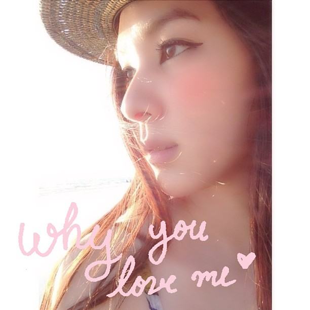 มาดูภาพน่ารัก จาก IG ของสาว โฟร์ สกลรัตน์ กัน