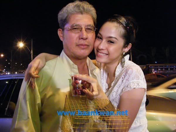 ย้อนวันวานแห่งความสุข ครอบครัว ขวัญ อุษามณี