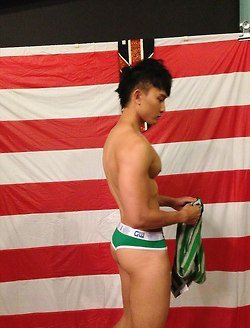 คนรักหนุ่มเซ็กซี่ 567