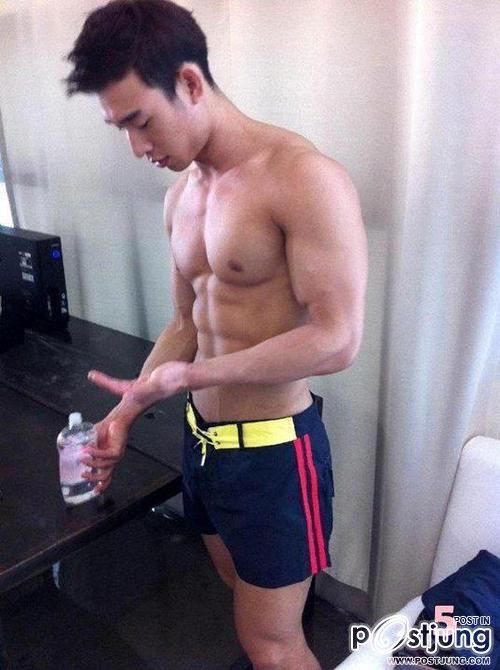คนรักหนุ่มเซ็กซี่ 569