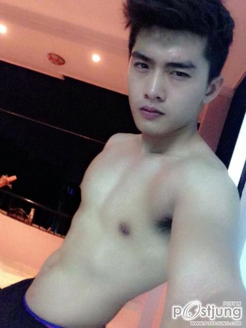 คนรักหนุ่มเซ็กซี่ 572