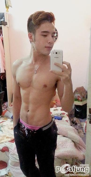 คนรักหนุ่มเซ็กซี่ 572