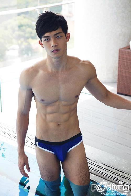 คนรักหนุ่มเซ็กซี่ 572