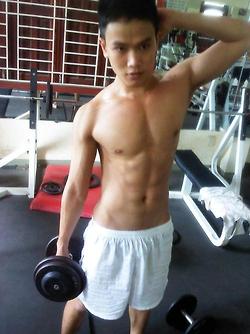 คนรักหนุ่มเซ็กซี่ 574