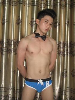 คนรักหนุ่มเซ็กซี่ 574