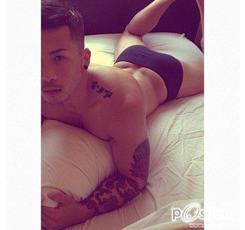 คนรักหนุ่มเซ็กซี่ 574
