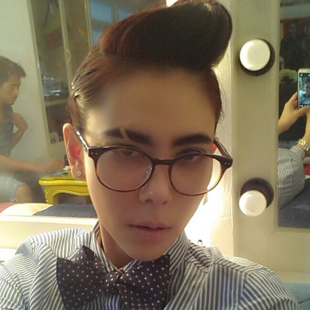 หล่อยกแก๊ง ในปาร์ตี้วันเกิด เมย์ เฟื่องอารมย์