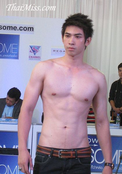 เล่าใหม่ จาก แอร์โรว์