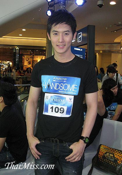//อันดับหล่อๆๆ // จากแอร์โรว์