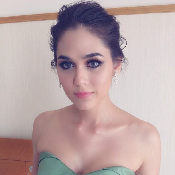 ชมพู่ อารยา @ RED CARPET CANNES FILM FESTIVAL
