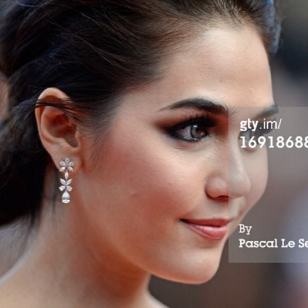 รวบรวมแล้ว!!!!!! >> ชมพู่ อารยา ใน >>> เทศกาลหนังเมืองคานส์ 2013