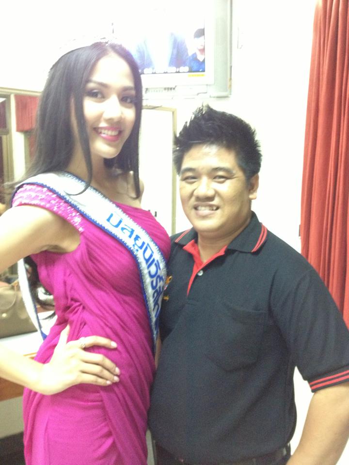 น้องลิต้า และจีจี้ มิสยูนิเวิร์สไทยแลนด์ 2013 และรองอันดับ 1 สัมภาษณ์รายการเจาะใจ