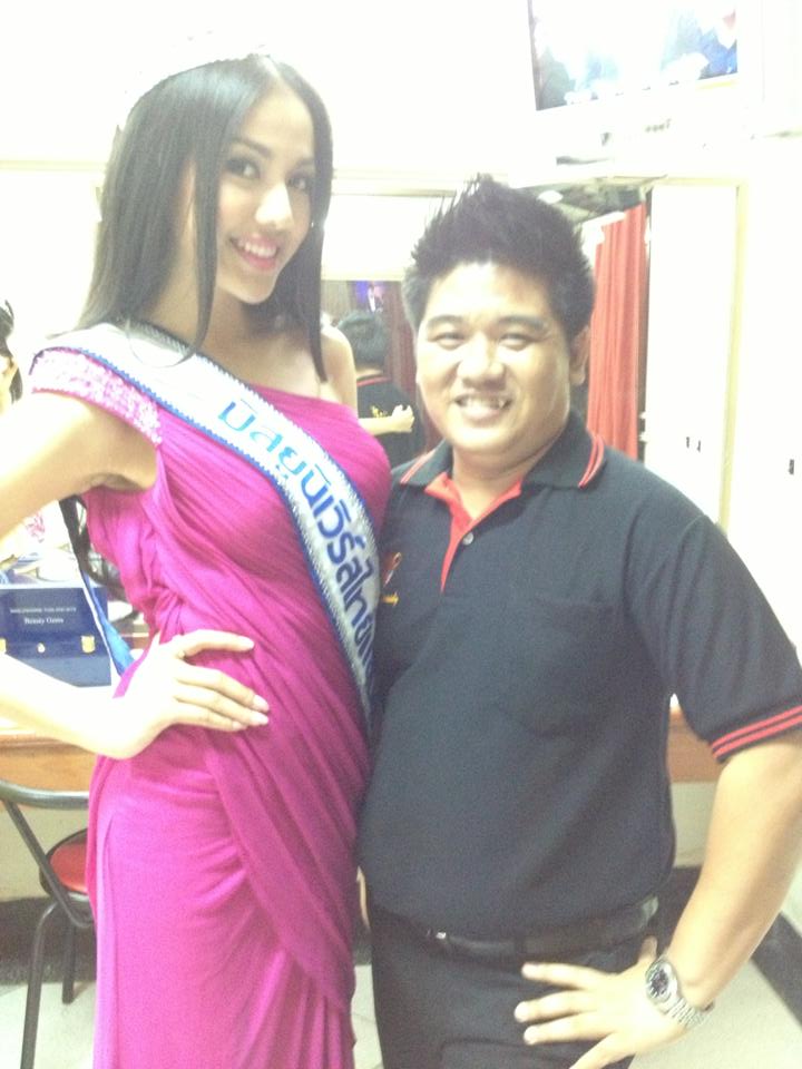 น้องลิต้า และจีจี้ มิสยูนิเวิร์สไทยแลนด์ 2013 และรองอันดับ 1 สัมภาษณ์รายการเจาะใจ