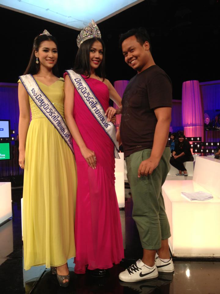 น้องลิต้า และจีจี้ มิสยูนิเวิร์สไทยแลนด์ 2013 และรองอันดับ 1 สัมภาษณ์รายการเจาะใจ