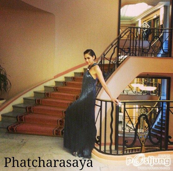 ภาพแรก ของ ชมพู่ อารยา เฉิดฉายบนพรมแดงเมืองคานส์ ของจริง ก่อนใคร ที่นี่ที่เดียว
