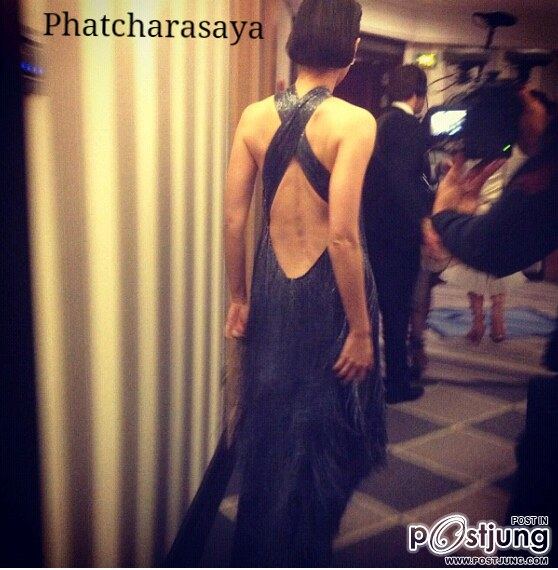 ภาพแรก ของ ชมพู่ อารยา เฉิดฉายบนพรมแดงเมืองคานส์ ของจริง ก่อนใคร ที่นี่ที่เดียว