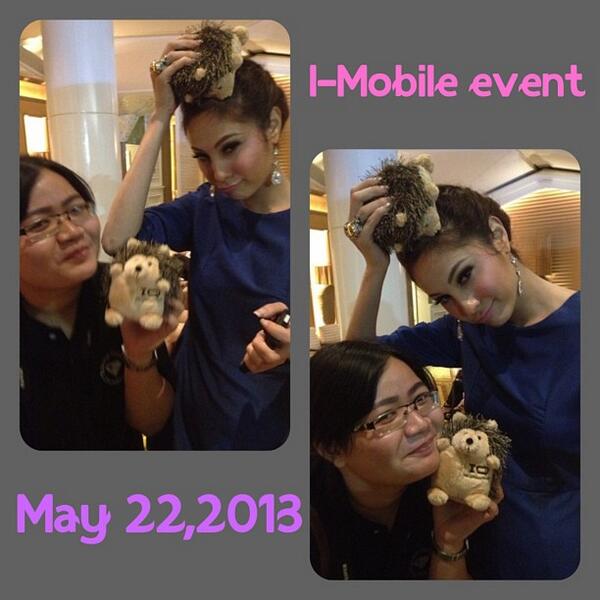ขวัญ อุษามณี @ งาน i-mobile