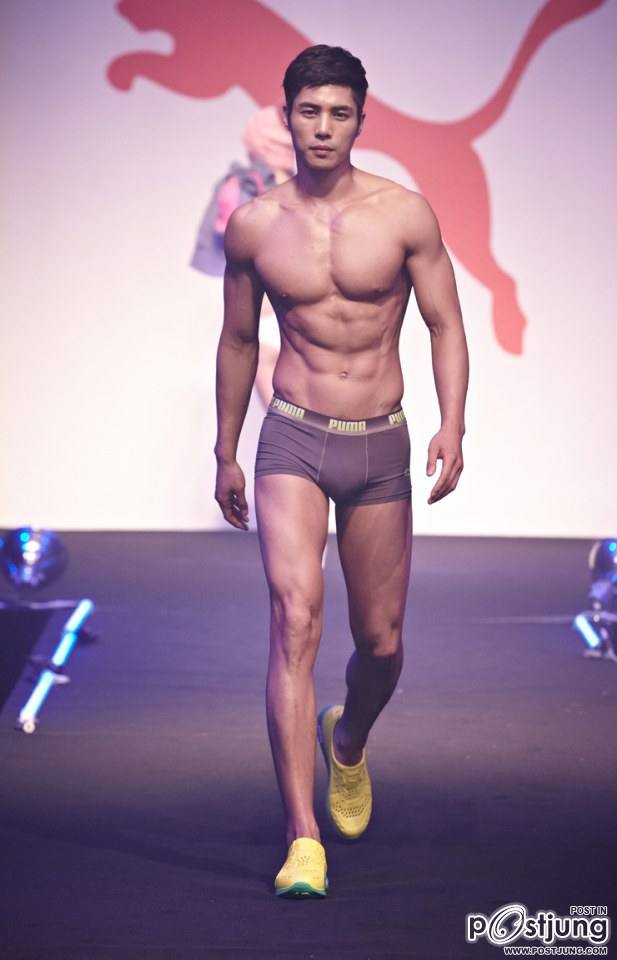 เดินแบบ PUMA หล่อๆ