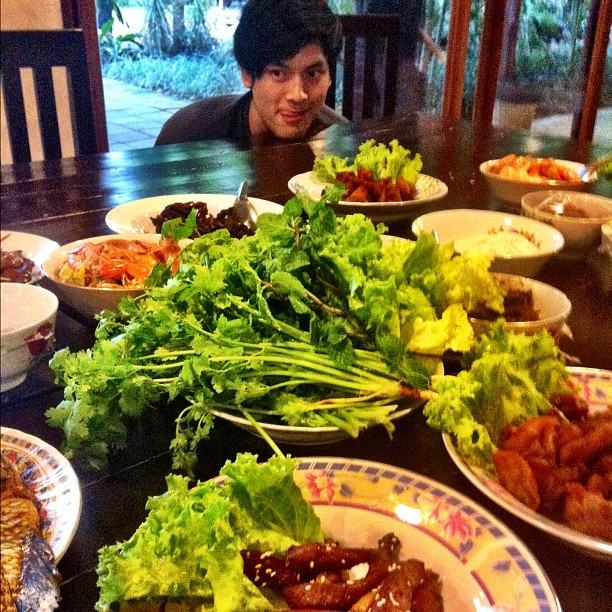บอม ธนิน คุณชายเล็กจากวังจุฑาเทพ