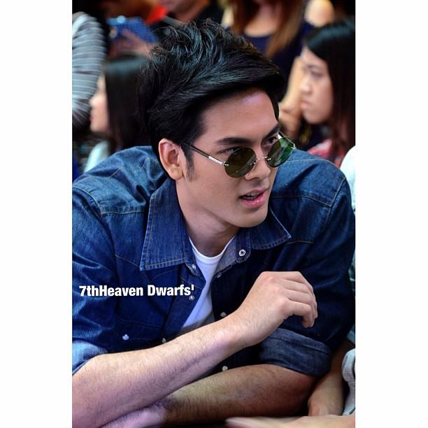บอม ธนิน คุณชายเล็กจากวังจุฑาเทพ