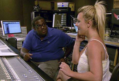 Britney Spears ในอัลบั้ม 8