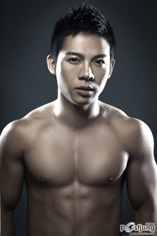 ตี๋เข้มน่ากัด