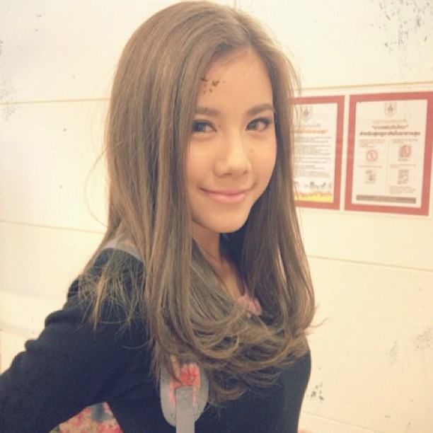 เอสเธอร์ สุปรีย์ลีลา น่ารักมากกกก