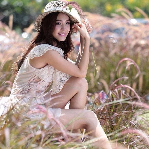 มิน พีชญา วัฒนามนตรี