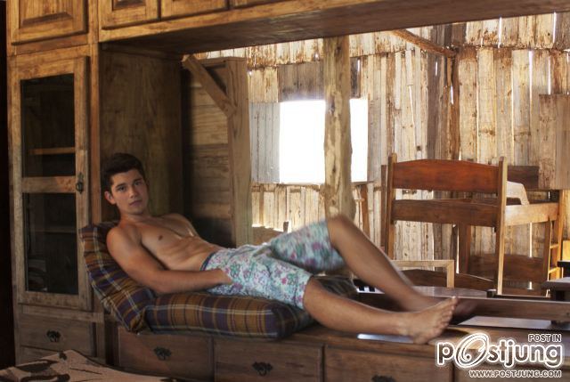 Samyr Fully & Leo Oliver in PinUpBoys 3
