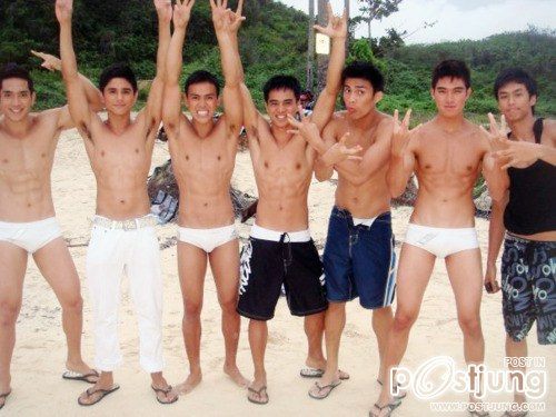 ถอดโชว์เรือนร่าง 270