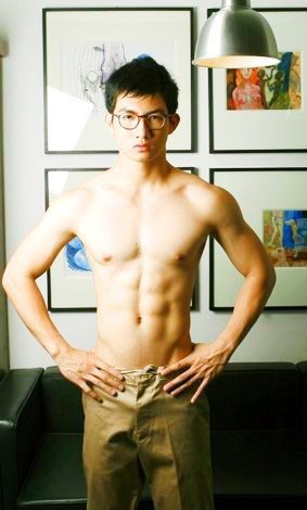 ถอดโชว์เรือนร่าง 270