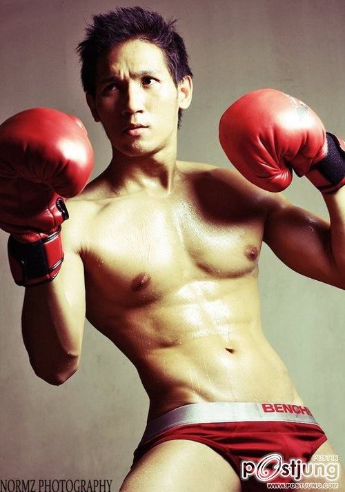 ถอดโชว์เรือนร่าง 270