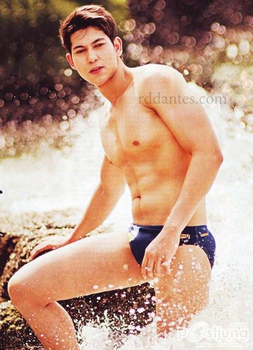 ถอดโชว์เรือนร่าง 270
