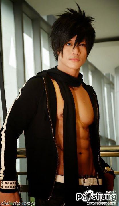 JayEm Sison หนุ่มนักคอสเพลย์หุ่นล่ำ