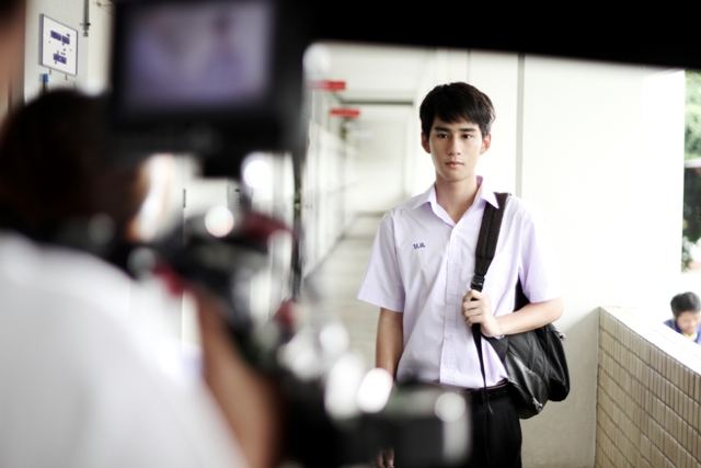 พระเอกมิวสิคพูดไม่ค่อยถูกตอนเด็ก