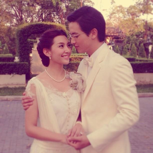 เบลล่า เจมส์ คู่จิ้น มาแรง แซงโค้ง