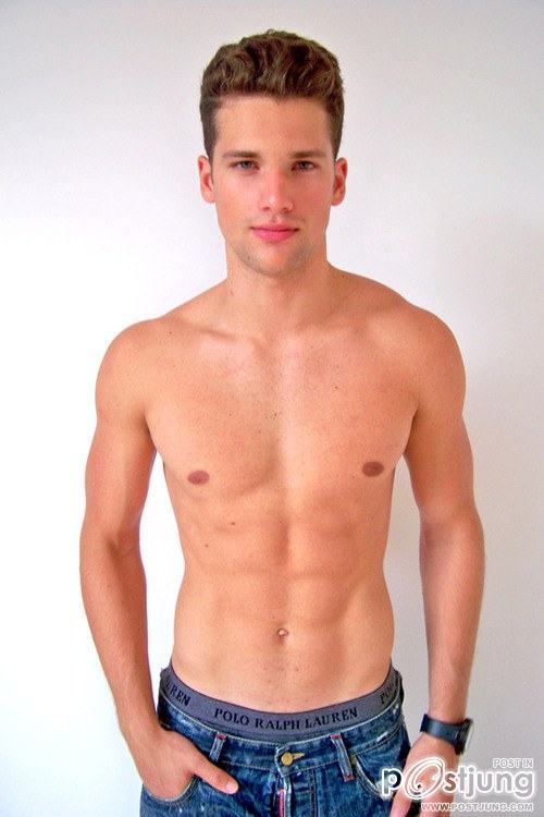 Arthur Sales