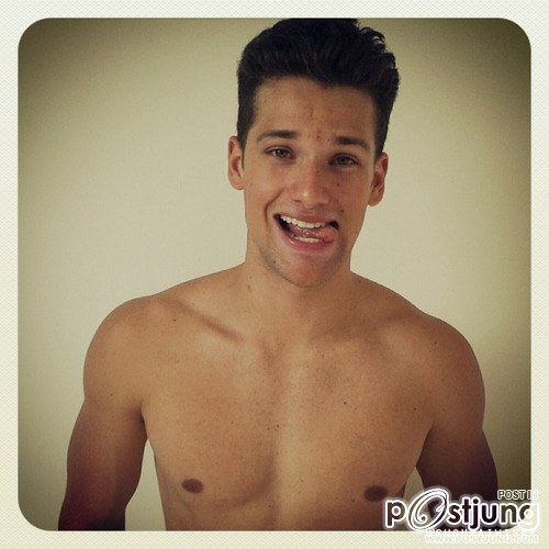 Arthur Sales