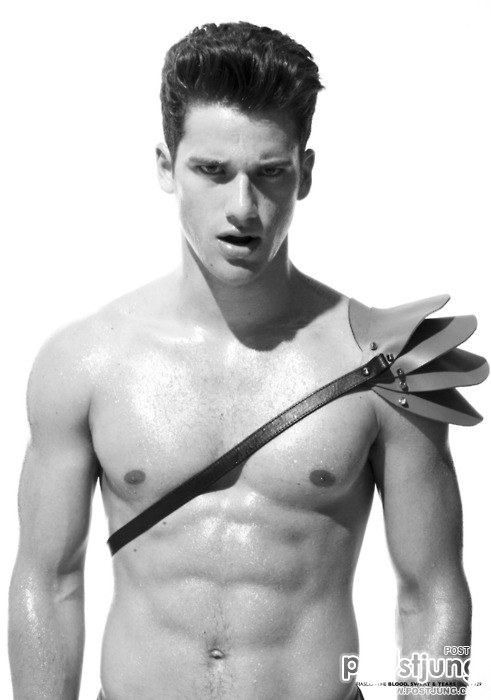 Arthur Sales