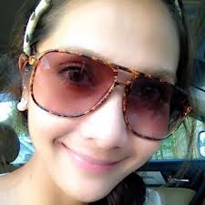 จำบทบาทการแสดงของสาวคนนี้กันได้ไหม^^