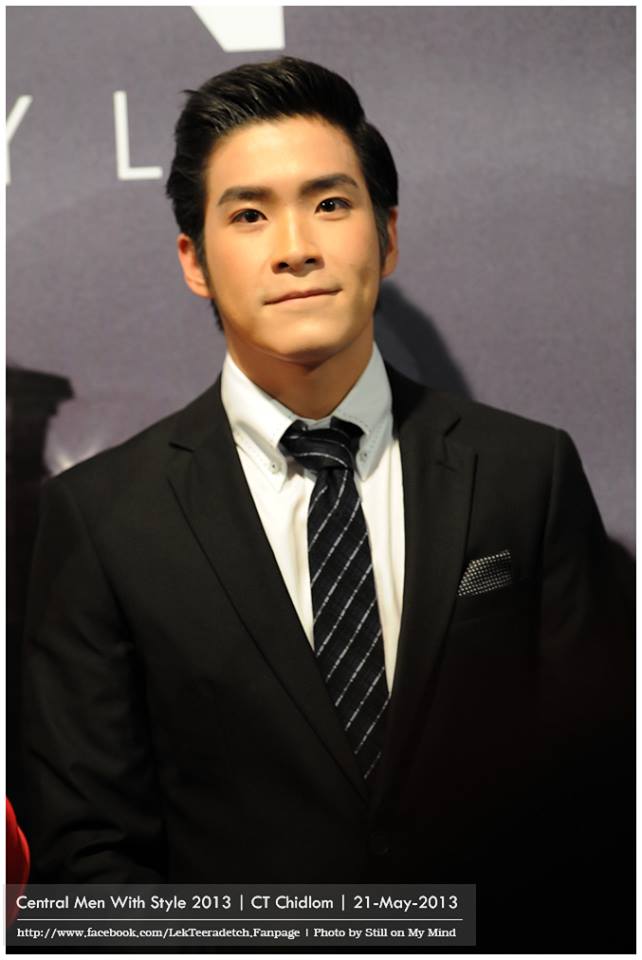 อาเล็ก ธีรเดช