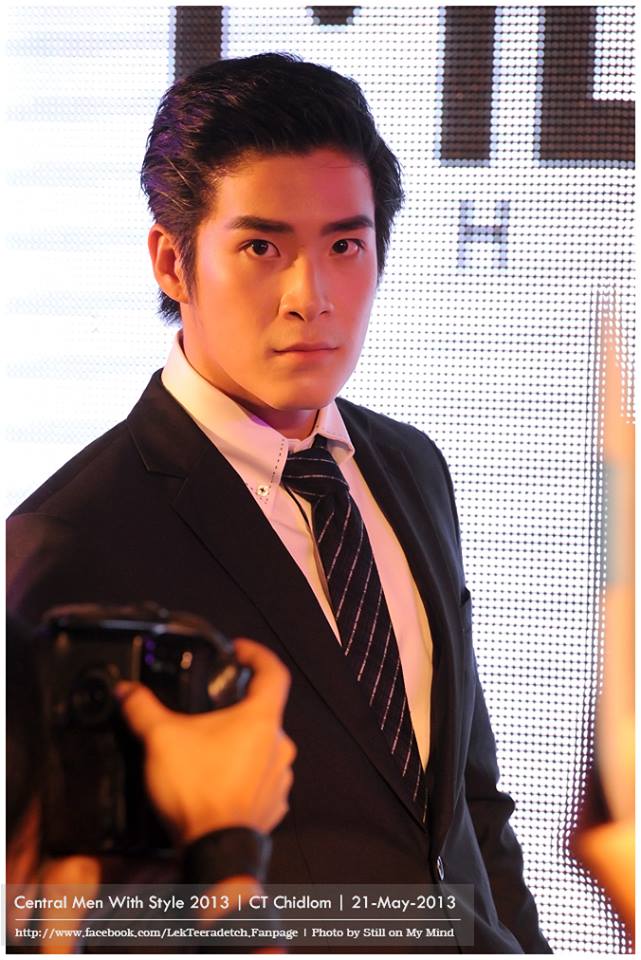 อาเล็ก ธีรเดช