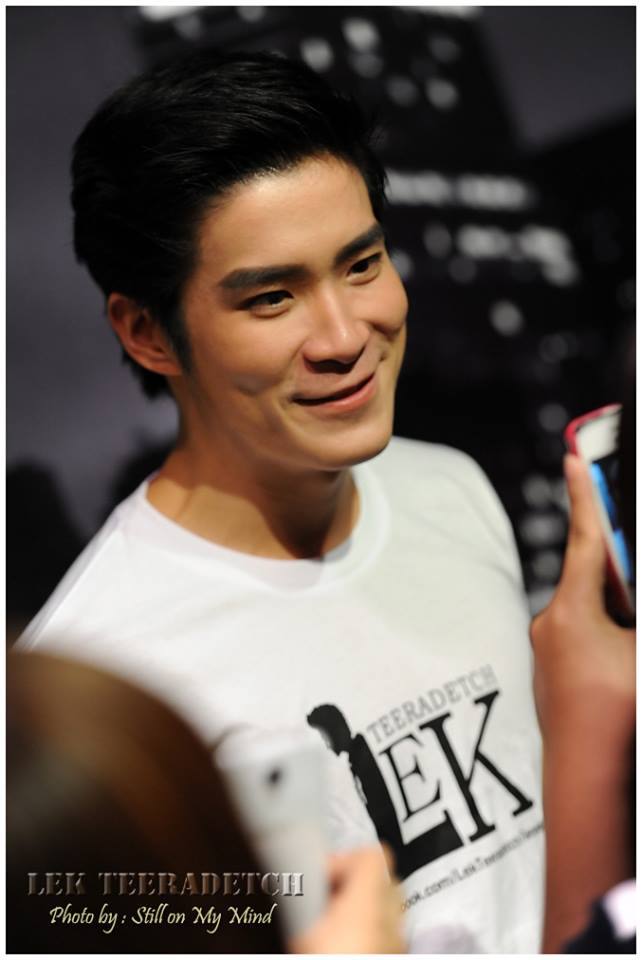 อาเล็ก ธีรเดช