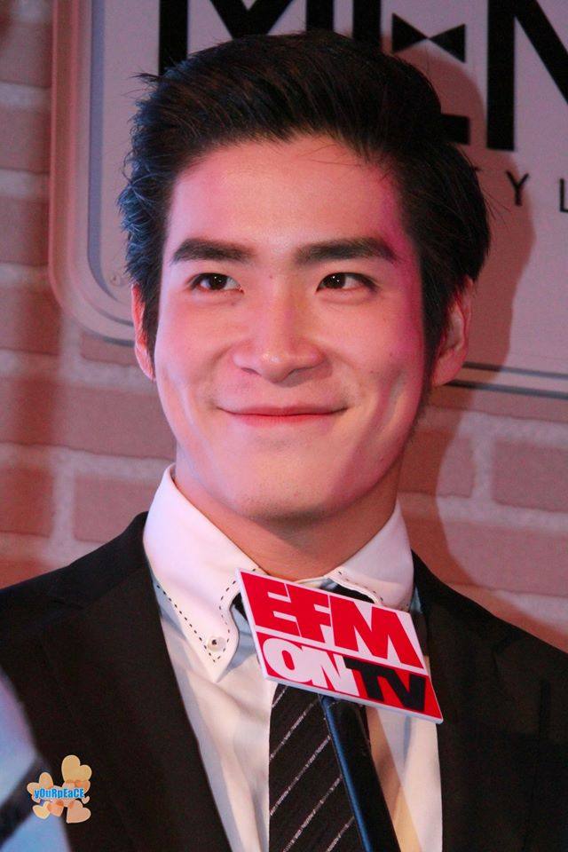 อาเล็ก ธีรเดช