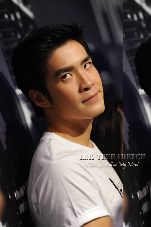 อาเล็ก ธีรเดช